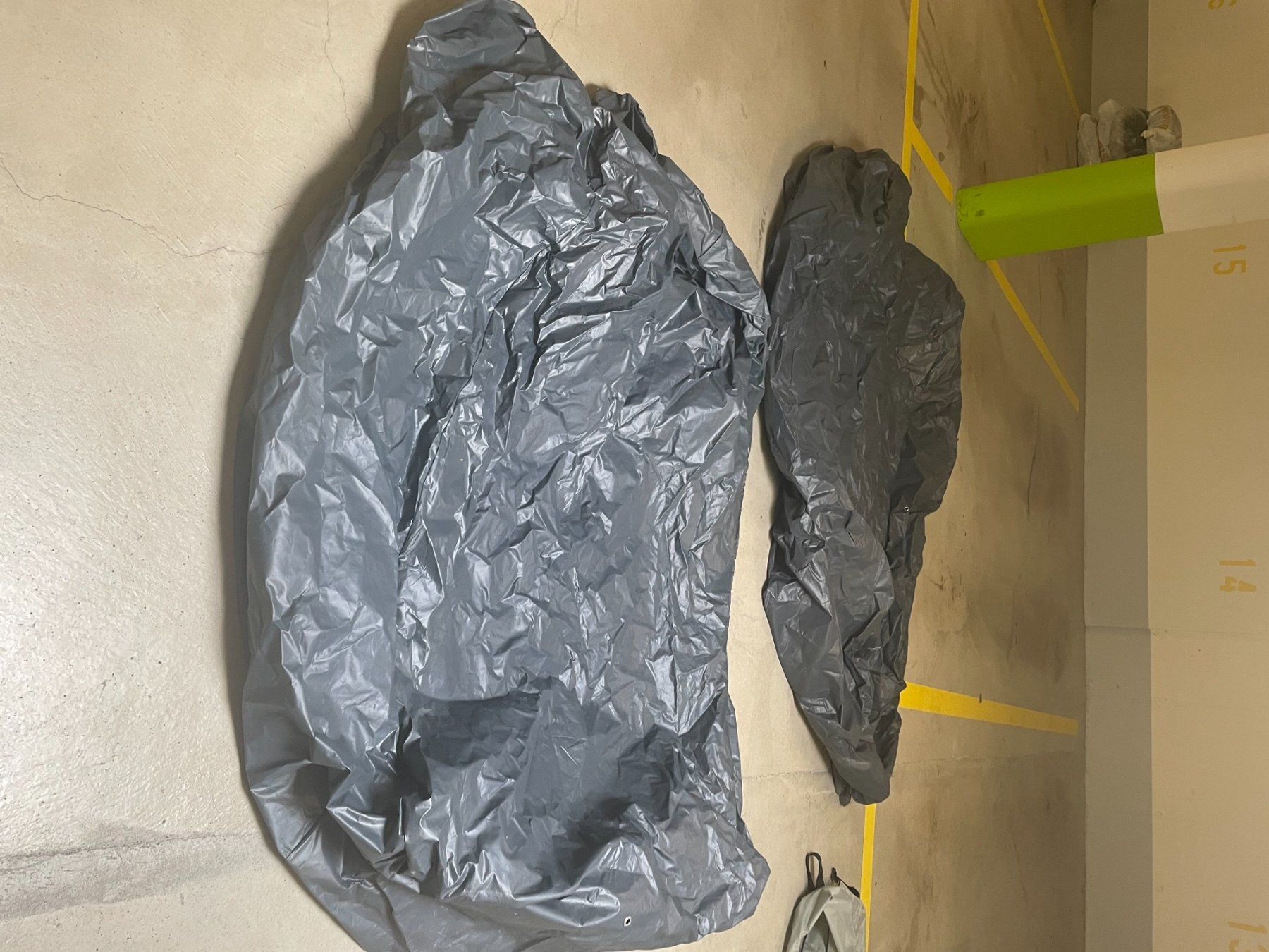 Schutzhüllen: Abdeckplanen/ blachen Sevylor mit Tasche ca. 2 x 1,5 m – Gebraucht aus Pfaffhausen von xmichax 2
