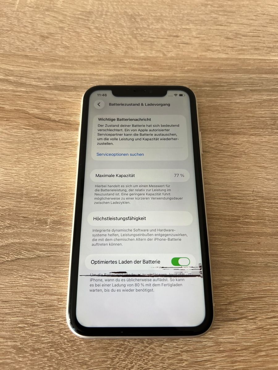Apple Portables: iPhone 11 Bildschirmdefekt – Défectueux à Rorschacherberg par pol_2pw7 4
