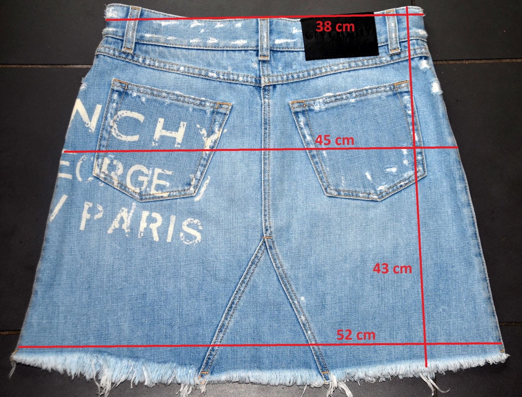 Givenchy Gonne: Givenchy Rock / jupe .38 – Usato da Collonges venduto da arashee 5