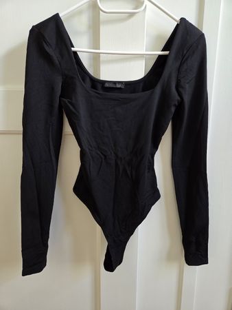 Zara Body (Lang) in Grösse S, Schwarz Bequem ohne Verschluss