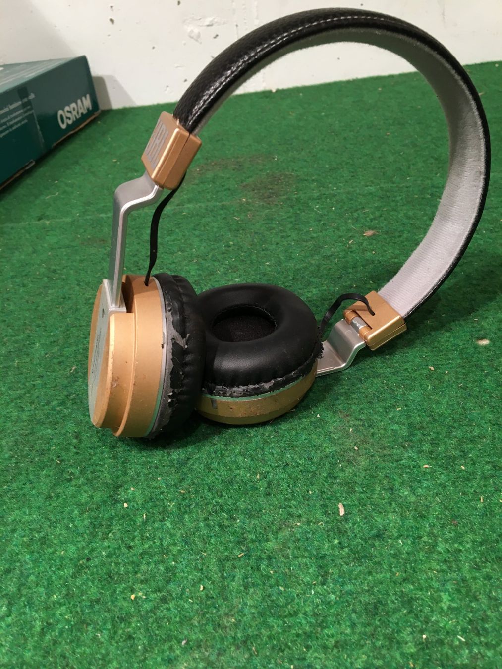 JBL Cuffie: JBL Kopfhörer - Wireless Stereo Super Bass Headset! – Usato da Binz venduto da Dsc1 2