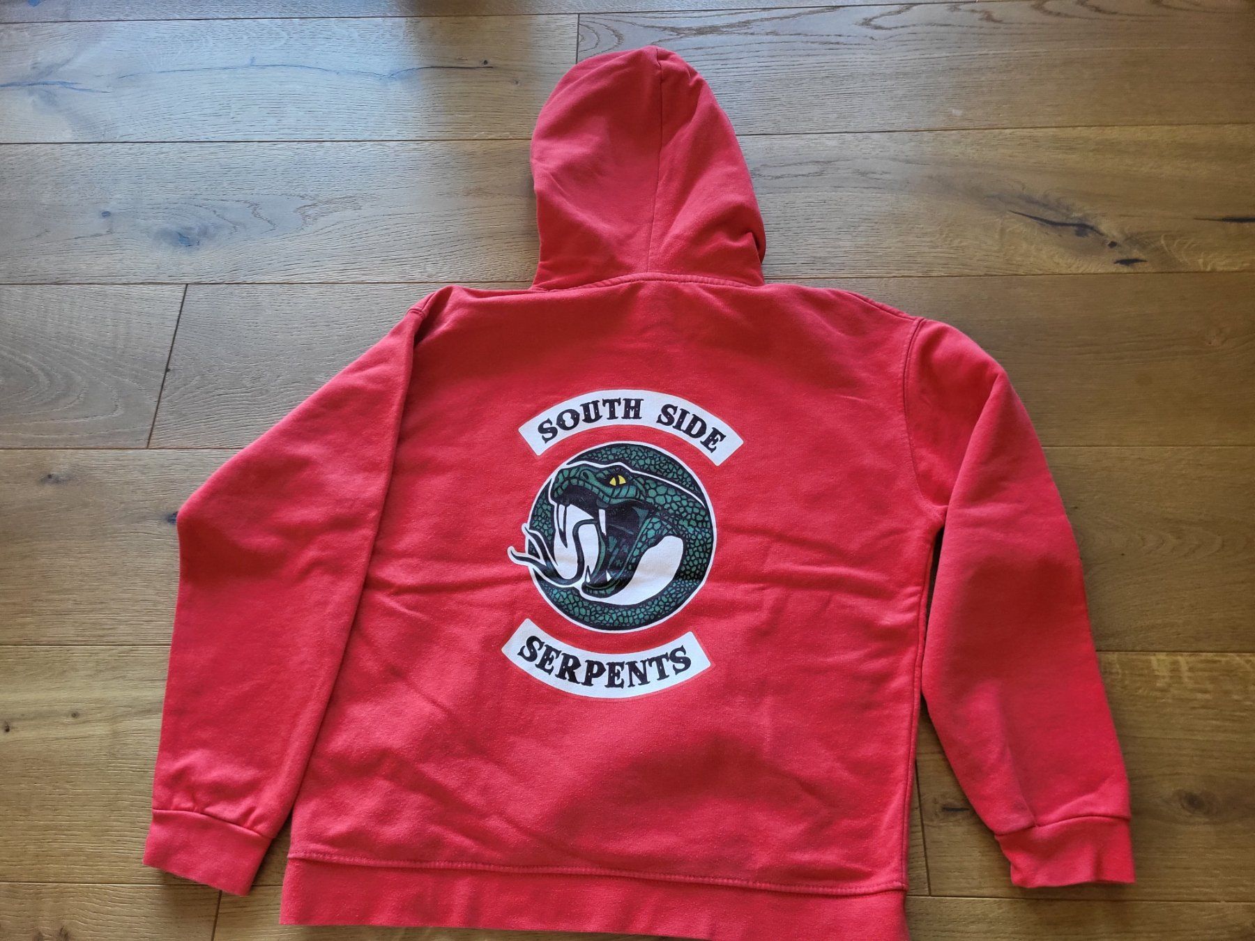Maglioni & Felpe: Pull à capuche Riverdale "South Side Serpents" Taille L – Usato da Courroux venduto da Belleange 1