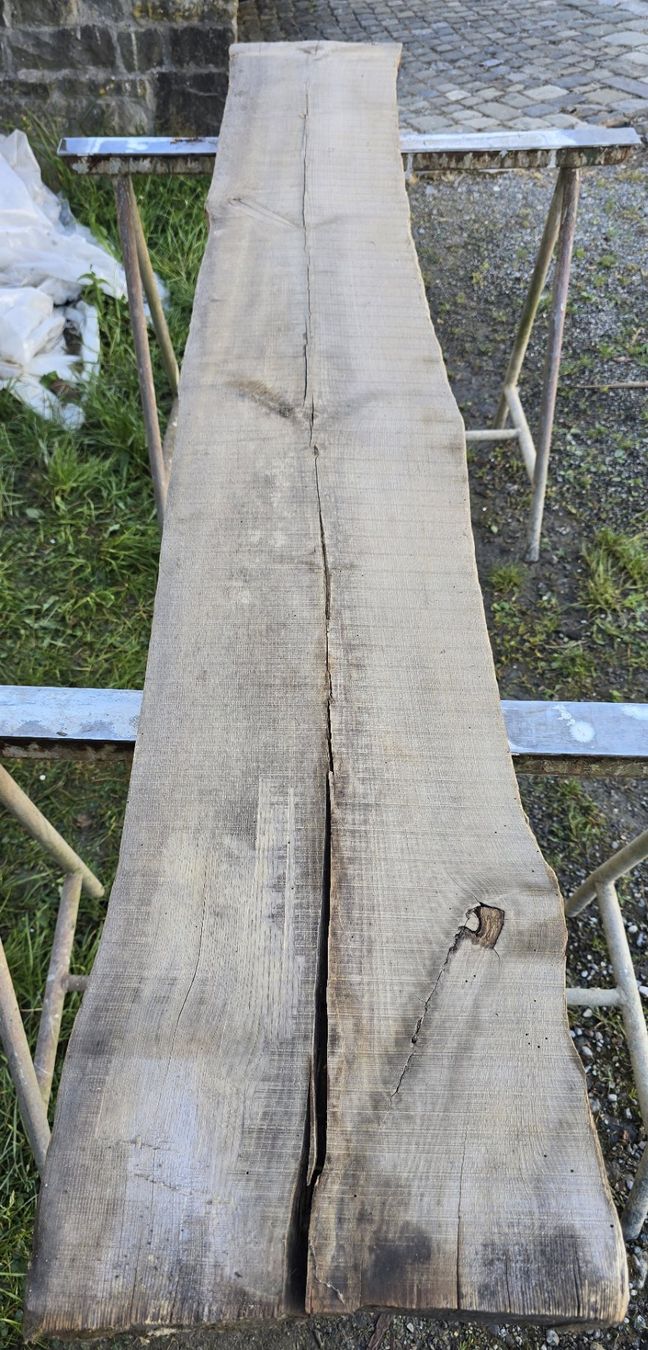 Holzartikel: Altes Holzbrett – Gebraucht aus Rorschacherberg von snOOpydOg11