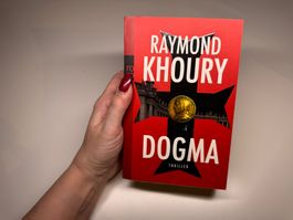 ROMAN: Dan Brown, Meteor