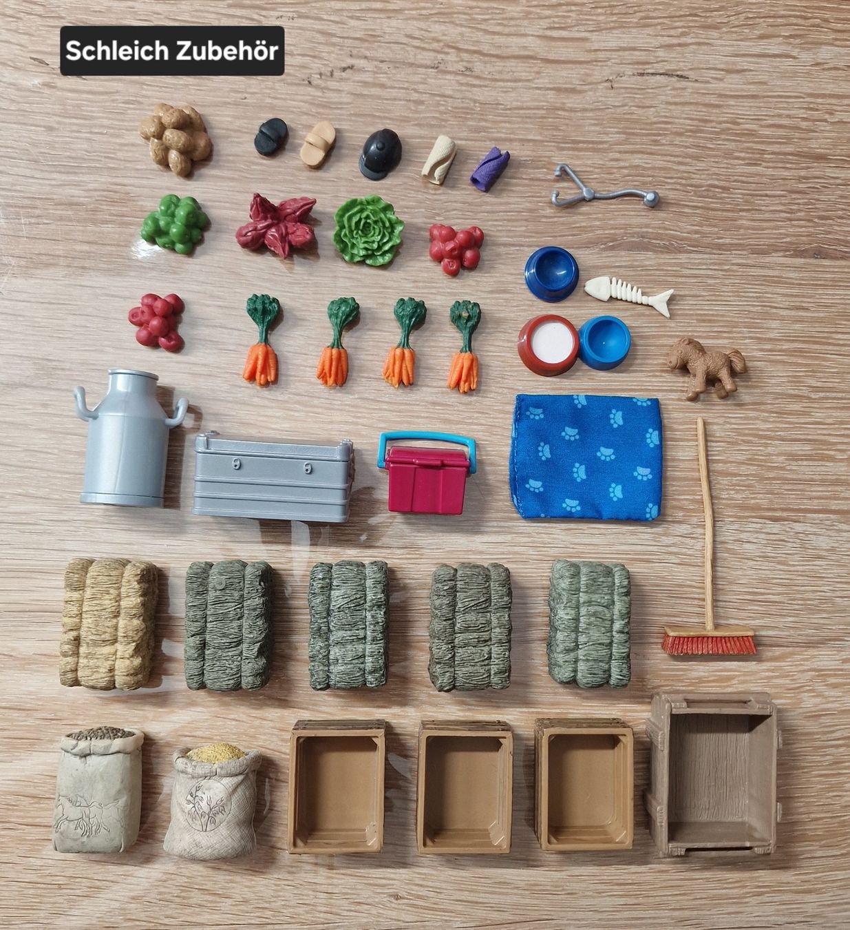 Schleich Giocattoli: Schleich Zubehör über 30 teilig – Usato da Root venduto da Tanja.st