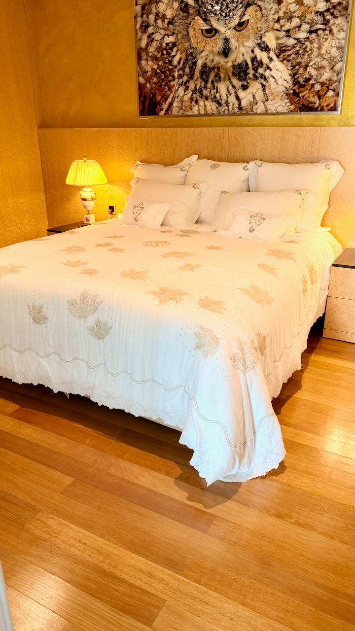 Letti: Vispring Regal Superb Boxspringbett 180x200 Topper medium – Usato da Zürich venduto da sr.zurich