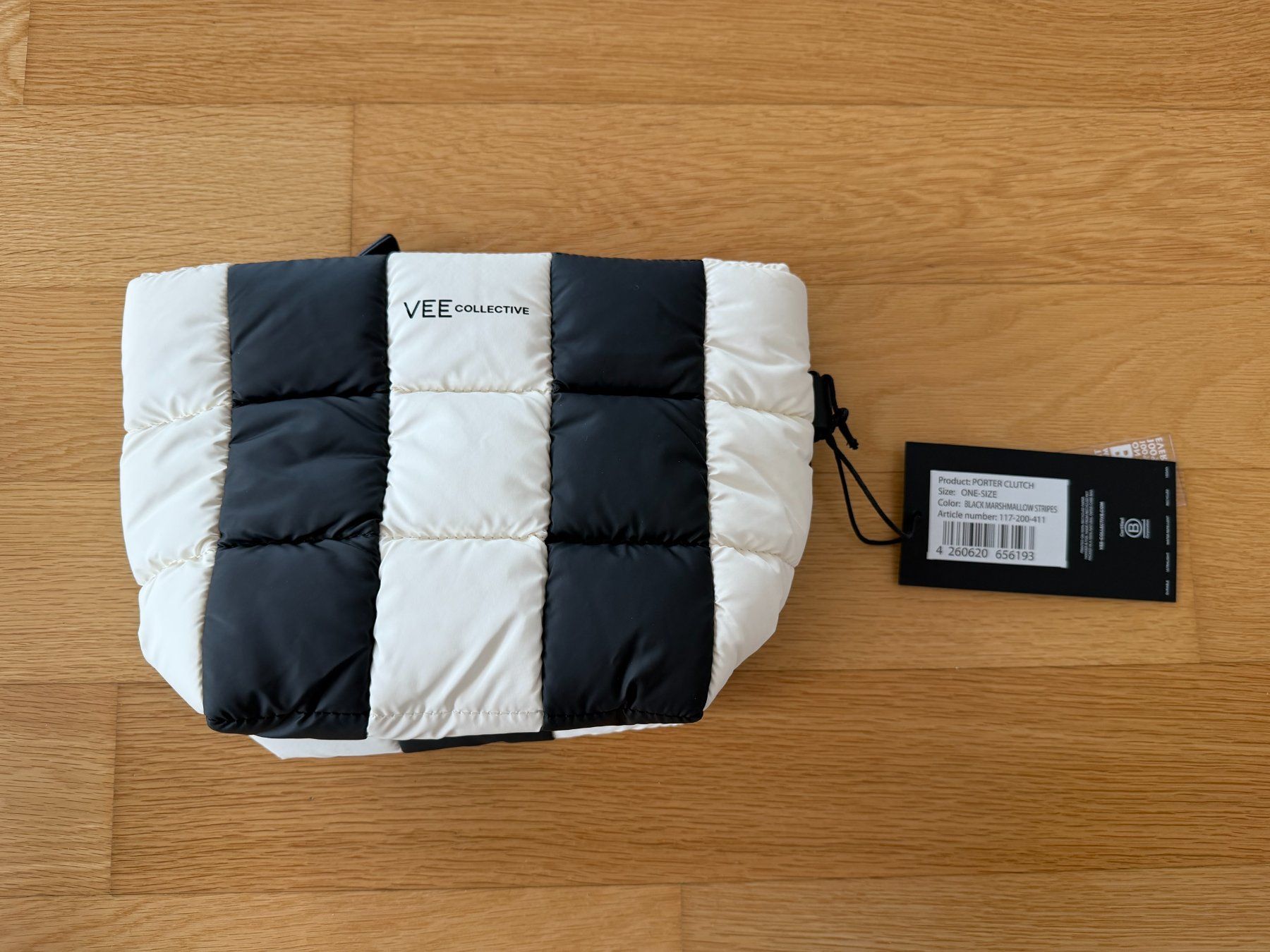 Borse: VEE Collective Porter Clutch Stripes – Nuovo e nell'imballaggio originale da Kilchberg ZH venduto da Naori12