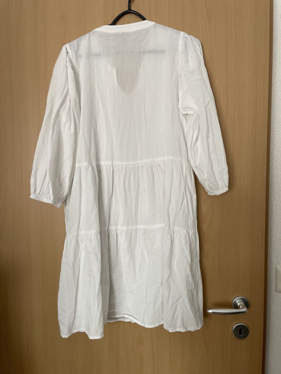 Vero Moda Vestiti: Vero Moda Kleid Gr m mit Häckelmuster – Usato da Illnau venduto da cla_jqf8 1
