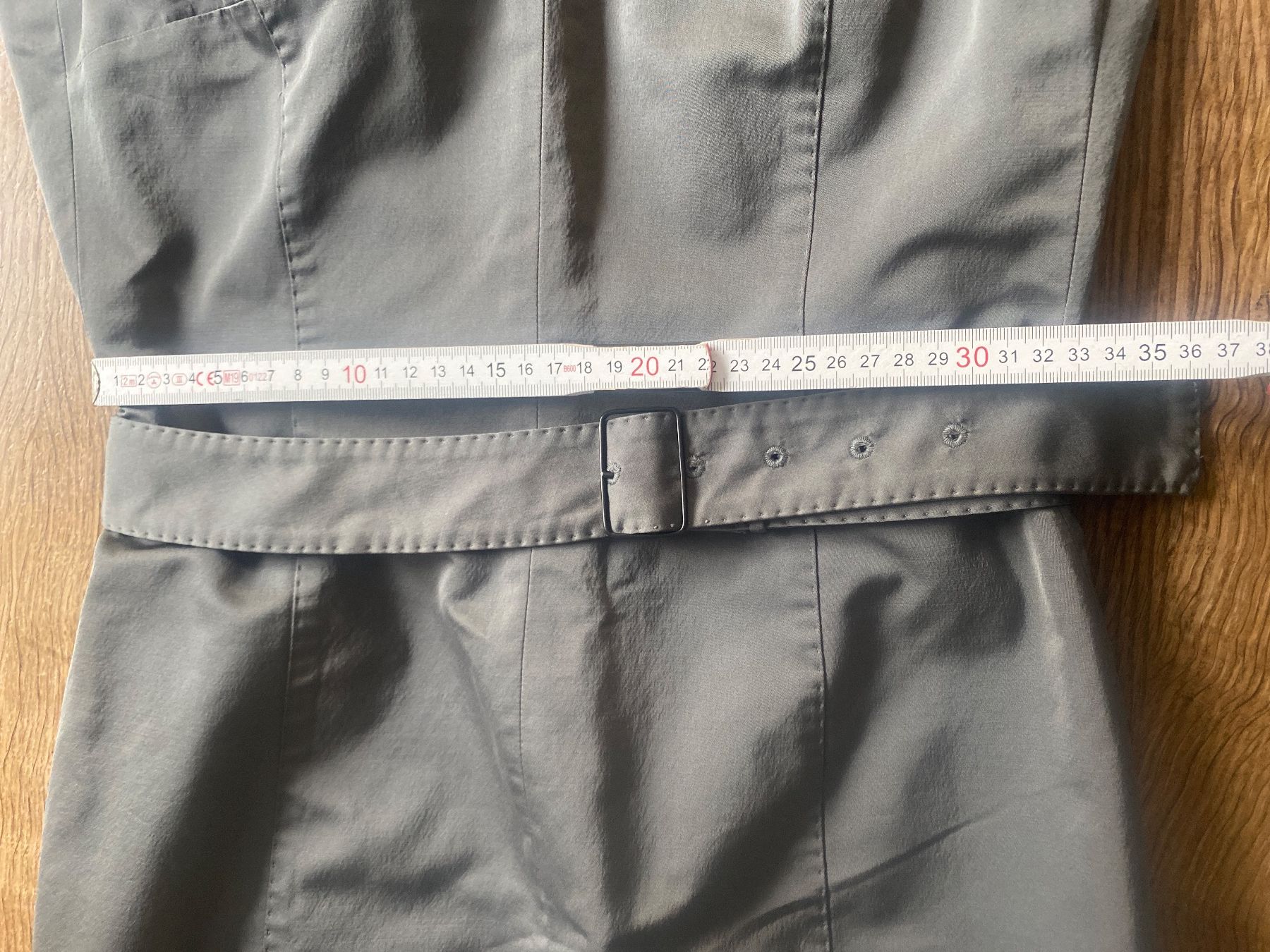 Windsor Vestiti: •Windsor• KLEID GR.34/XS Seide edel / helles Anthrazit/Mocca – Nuovo (secondo la descrizione) da Frauenfeld venduto da Boldi46 7