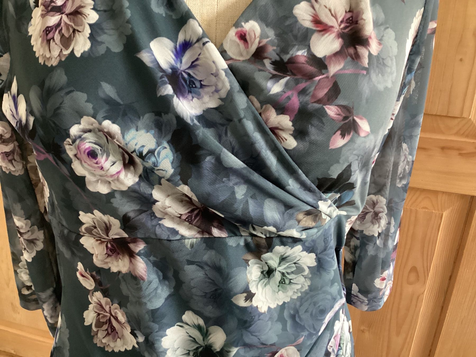 Vestiti: Damenkleid Gr38/40 SWING – Usato da Zürich venduto da orella79 2