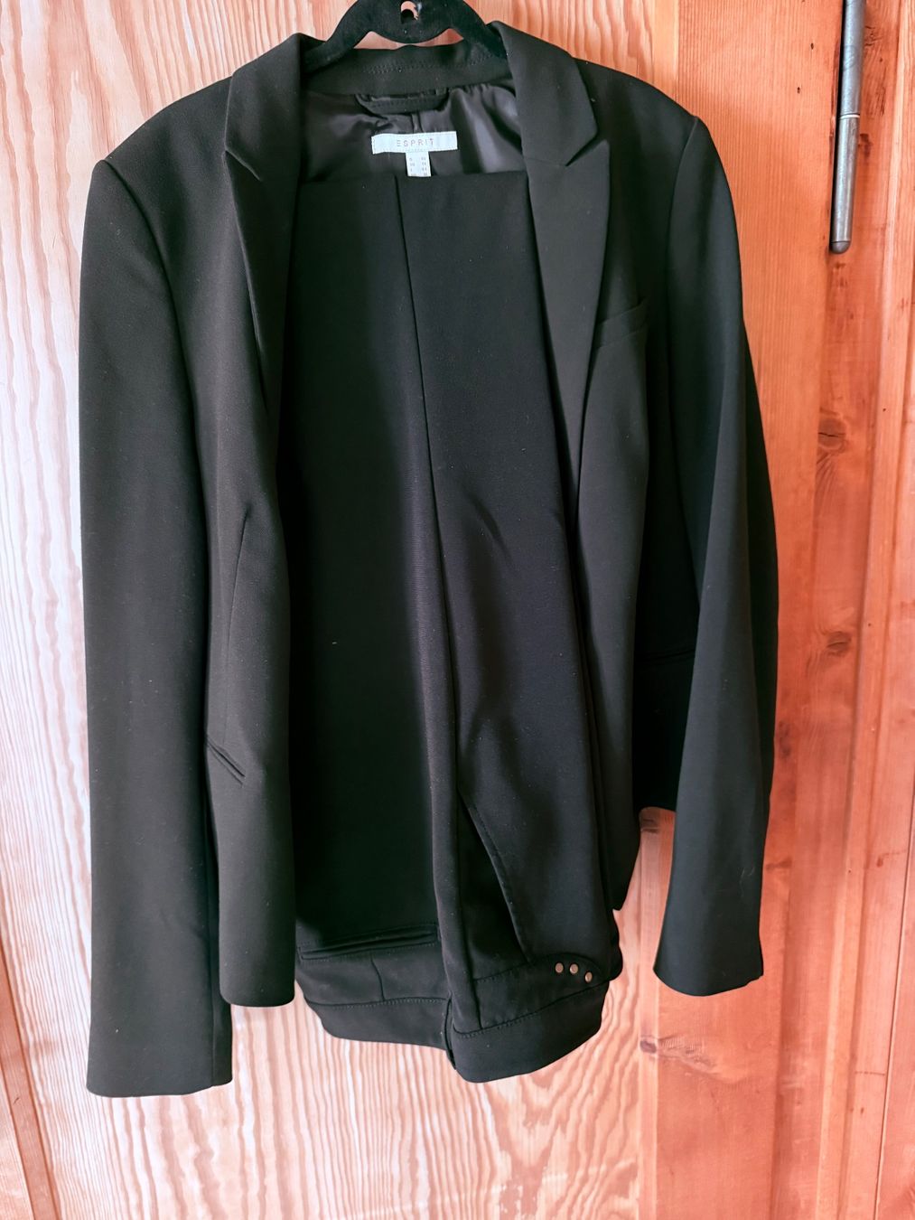 Esprit Completi & Tailleur: Hosenanzug von Esprit Gr. 38 schwarz – Usato da Braunwald venduto da Noveredo 6