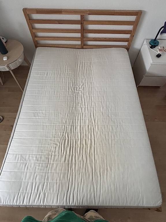 Ikea Letti: Bett + Matraze 140 x 200 – Usato da Liebefeld venduto da ric_s9xk