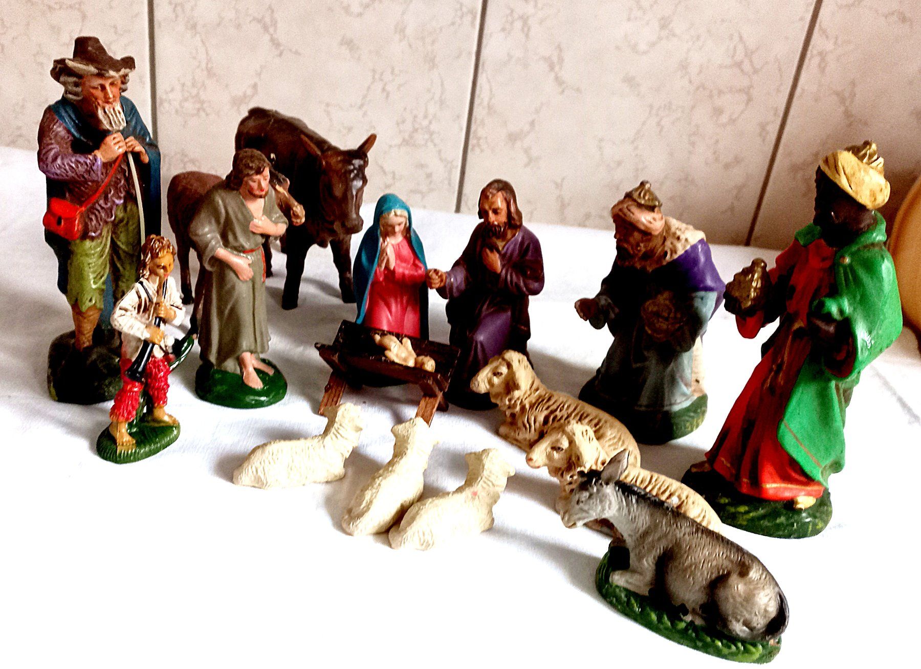 Figurines: Krippenfiguren Napoli! – D'occasion à Baar par 2cvbaar 2