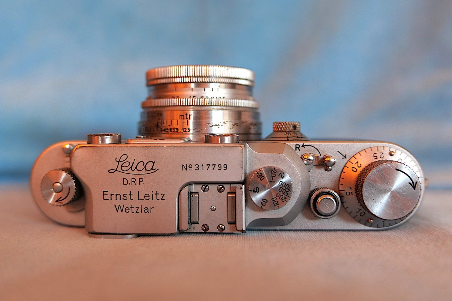 Leica Fotocamera: Leica IIIb 1939 Summitar 1:2/50 + Etui – Usato da Zürich venduto da Kalla36 3