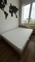 IKEA Bett + Matratze 140 × 200 cm