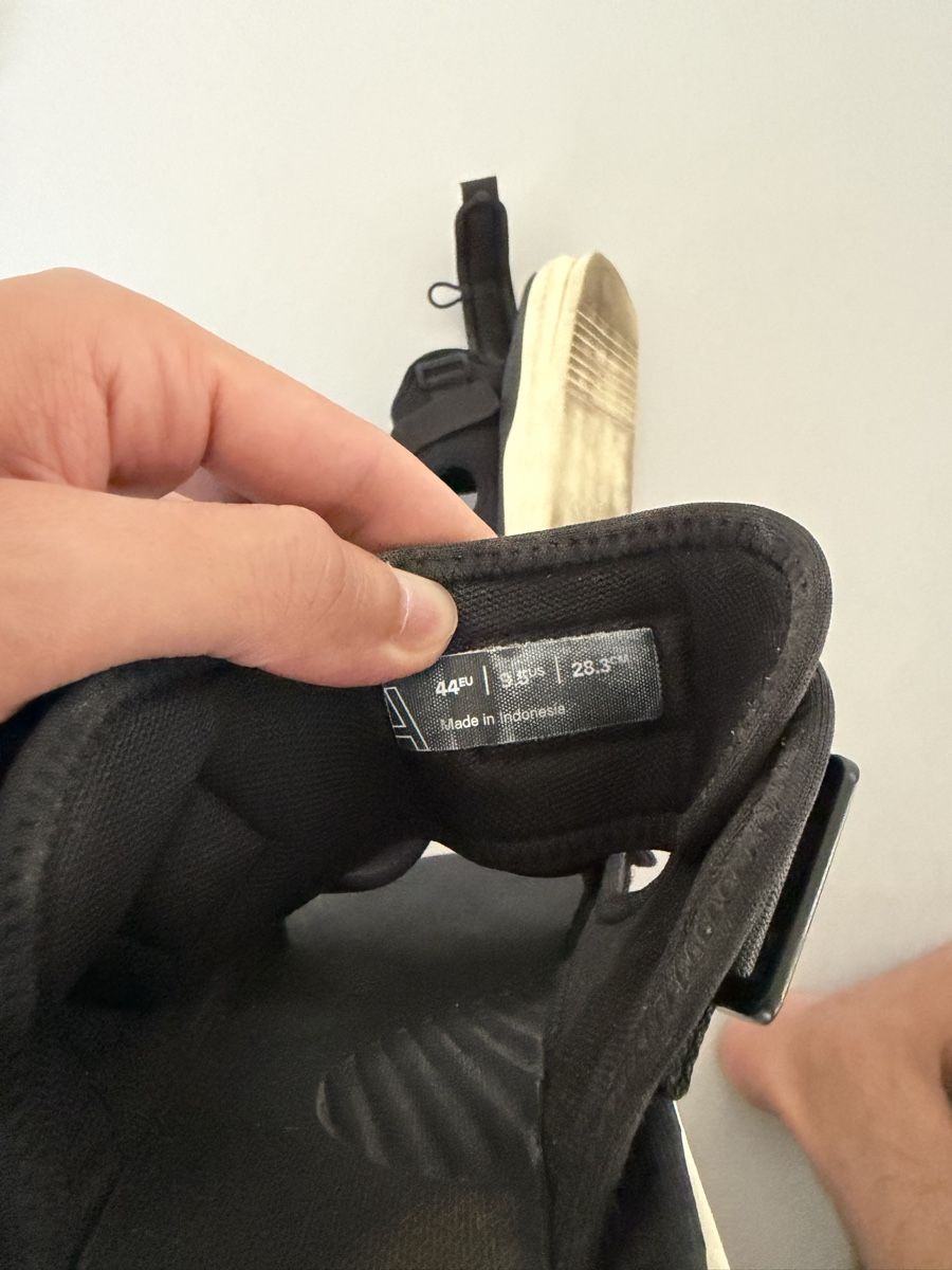 Scarpe da uomo: Sandalen Schwarz Grösse 44 Gebrauchter Zustand – Usato da Horn venduto da flo_j8vp 3