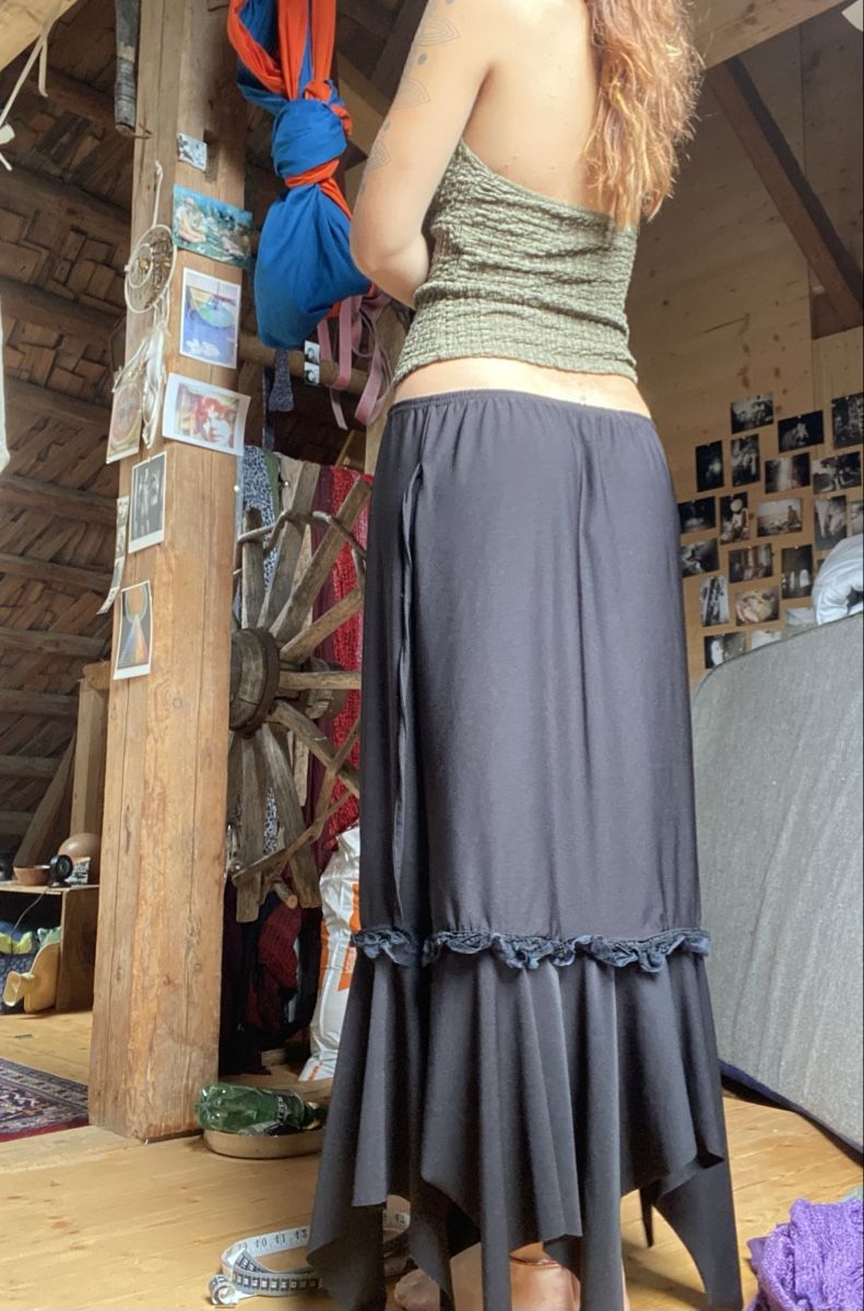 Gonne: Designer Maxi Rock lang – Usato da Rehetobel venduto da Norea69 2