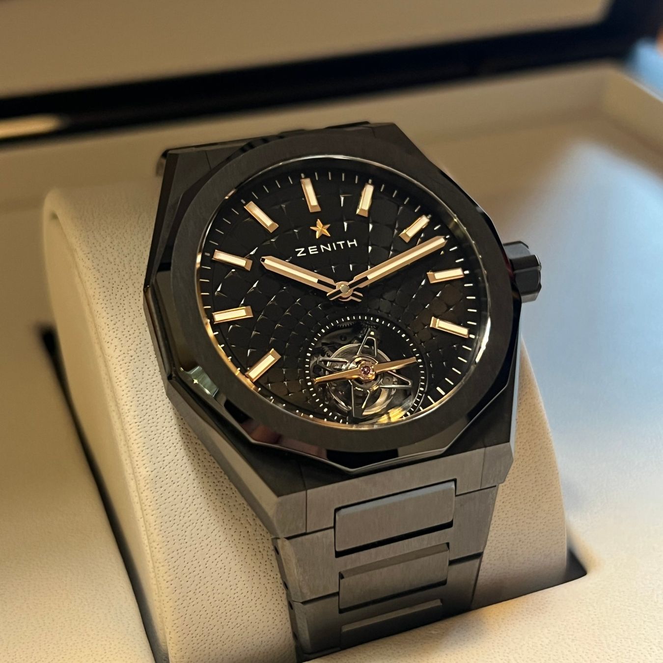 Zenith Orologi: Zenith Defy Skyline Ceramic Tourbillon – Usato da Carouge GE venduto da Watchaser 1