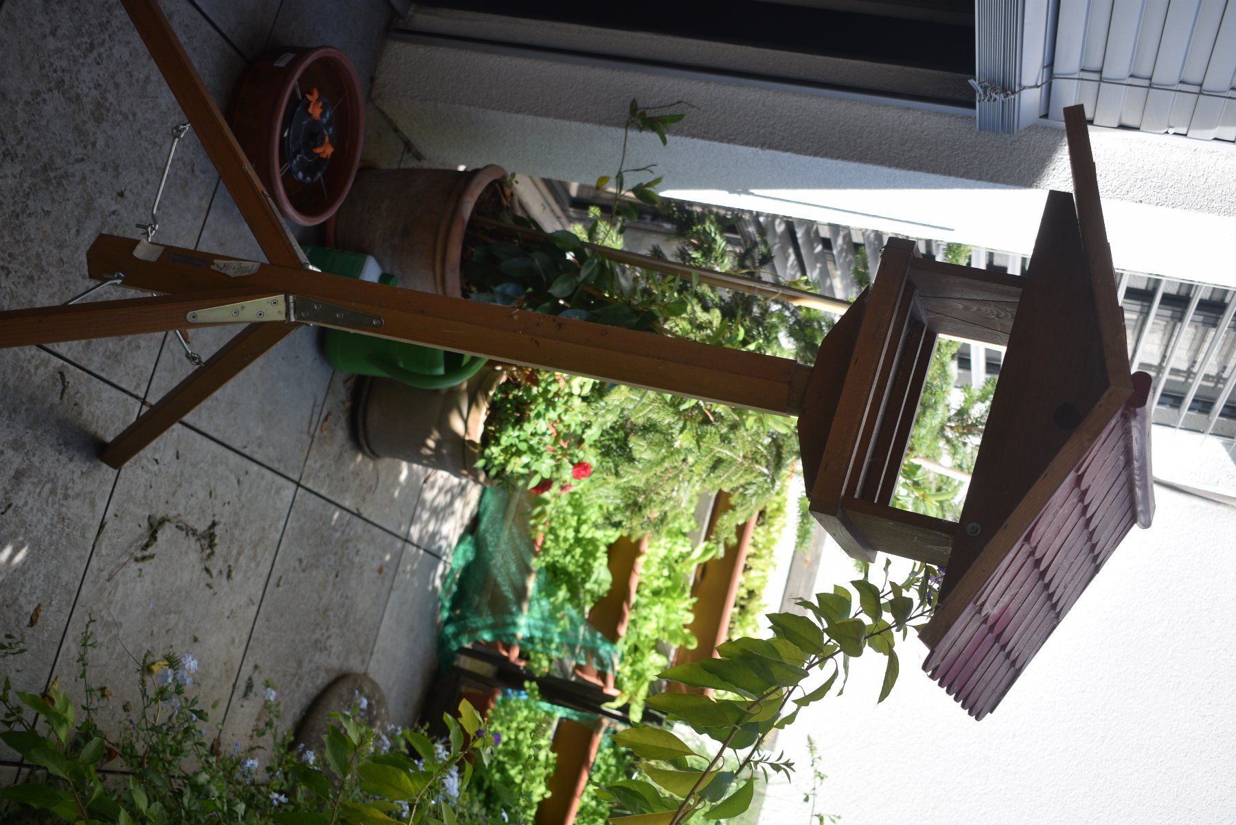 Petites maisons à oiseaux: Vogelfutter Haus – D'occasion à Brügg BE par Aristotolius 6