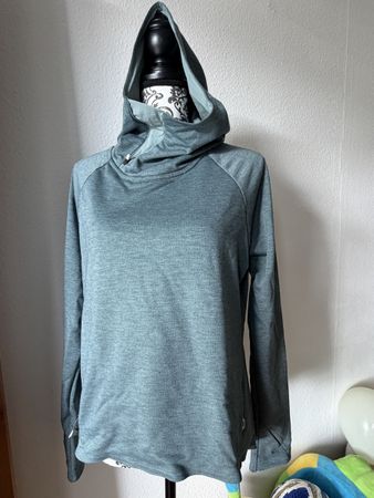 On Running Hoodie  S