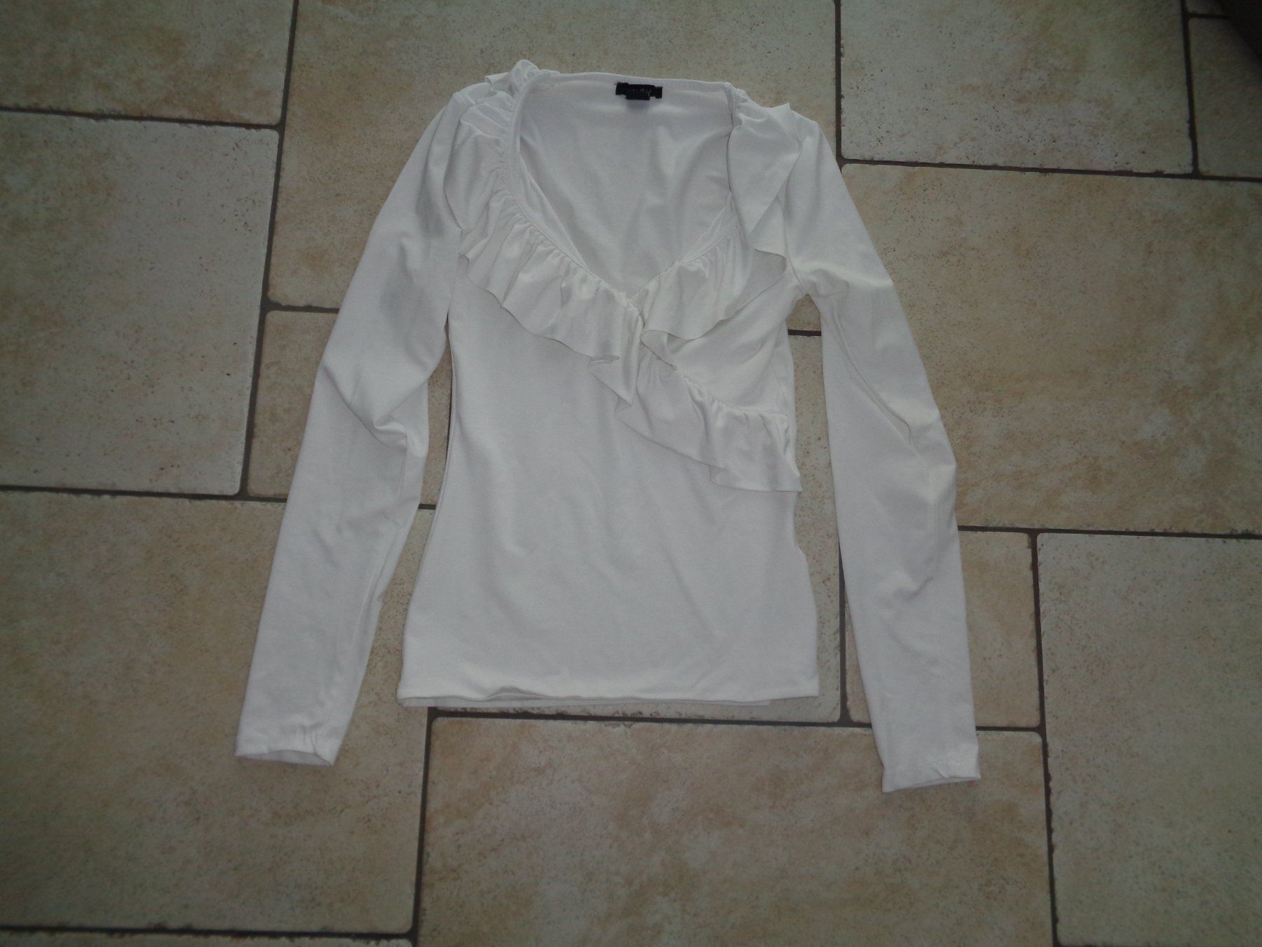 Camicette: Bluse / Pulli  Amisu  Grösse S – Usato da Kreuzlingen venduto da Robi-2003