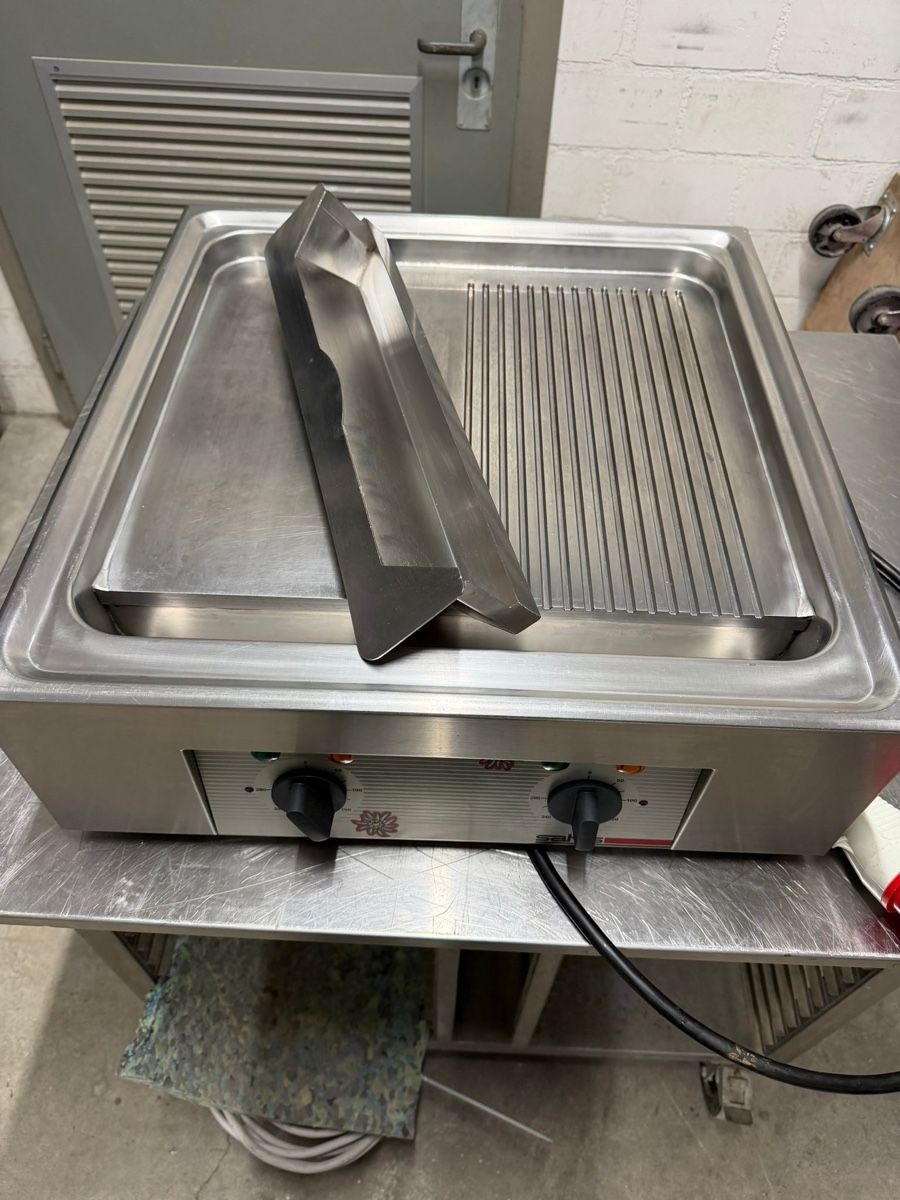 Grils: Salvis Grill – D'occasion à Rupperswil par pimi88 3