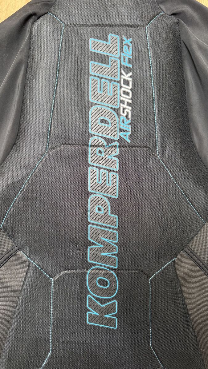 Komperdell Protezioni & Imbottiture: Komperdell Airshield Flex Rückenprotektor Grösse L – Usato da Thun venduto da BanjoDan 2