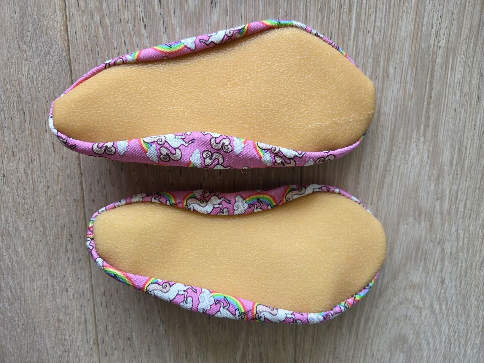 Scarpe per ragazze: NEUE Beck Turn-Schläppchen, Gr. 26, Einhorn – Nuovo e nell'imballaggio originale da Hinwil venduto da Jessica13 2