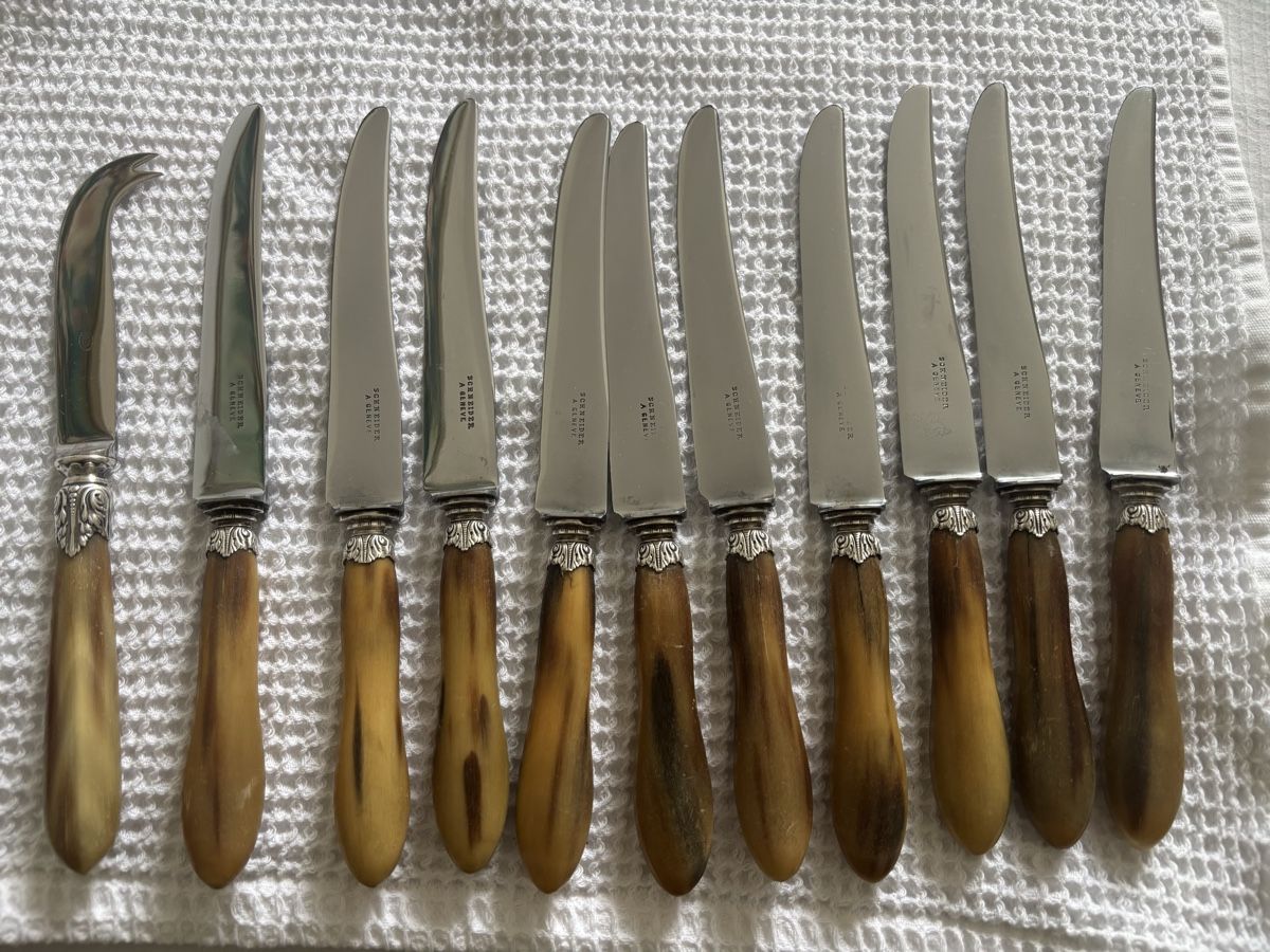 Messer: 11 Couteaux Schneider Genève. – Gebraucht aus Genève von ati_tj8f