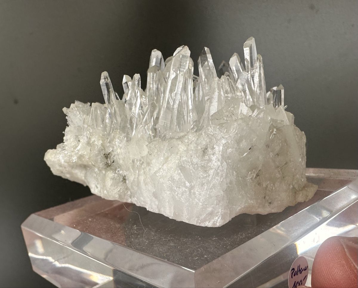 Minerali & Pietre curative: Nadelquarz Val Bedretto – Usato da Oberuzwil venduto da Crystall0 2