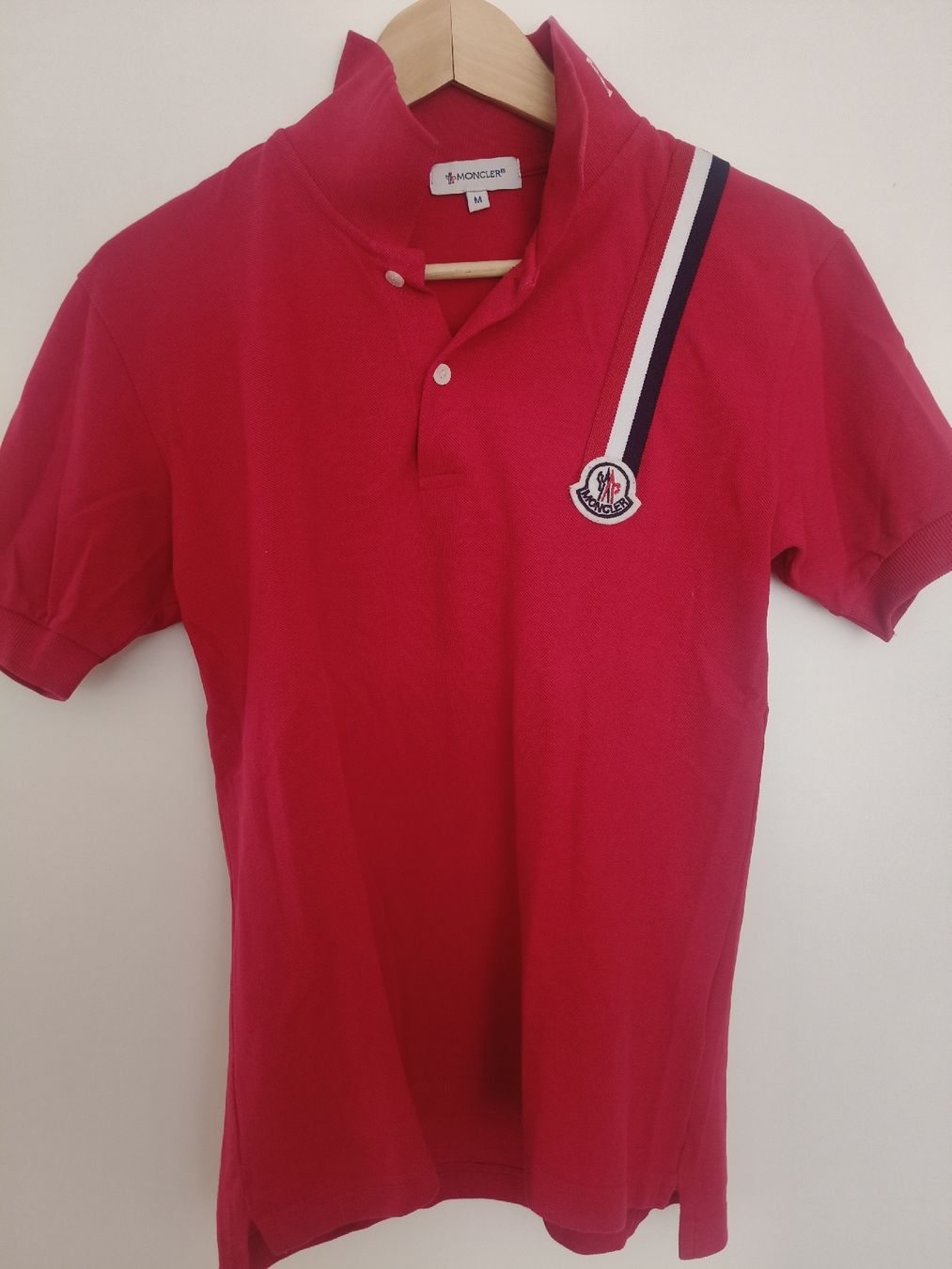 Moncler Polo-Shirts: Moncler Polo – Gebraucht aus birsfelden von Coupe1982