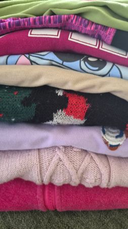 Lot de vêtements 9 pièces enfant  fille  7-8 ans