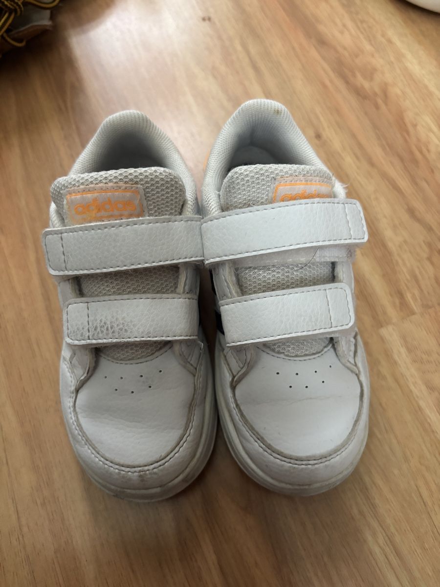 Adidas Scarpe per ragazzi: Kinderschuhe – Usato da volketswil venduto da Sisi521