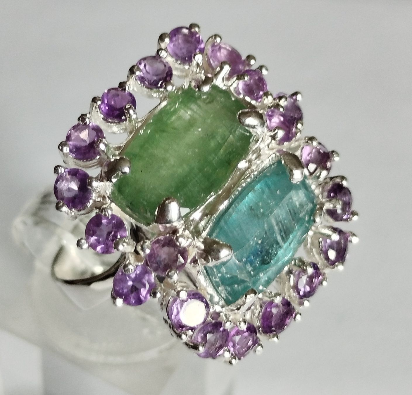 Ringe: Neu: Kyanit Amethyst Ring Schmuck Größe 57 – Neu (gemäss Beschreibung) aus Matten b. Interl von EdelsteineInterlaken