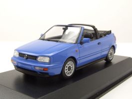 VW Golf III Cabriolet 1993-1998 blau   1:43 von MaXichamps /