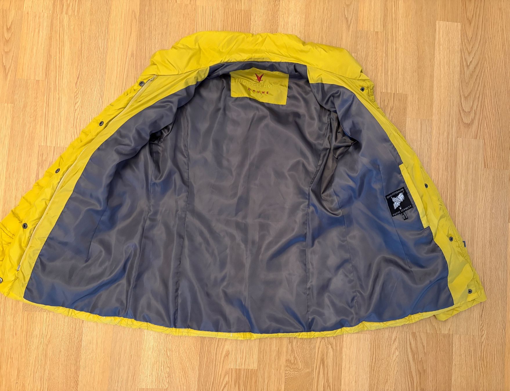 Fuchs Schmitt Giacche: Steppjacke FUCHS SCHMITT gelb – Nuovo (secondo la descrizione) da Oberweningen venduto da Achille.3 4