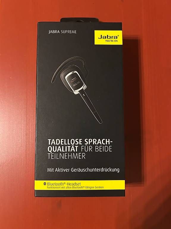 Cuffie: Bluetooth Headset  – Usato da Basel venduto da rbo_zpx8