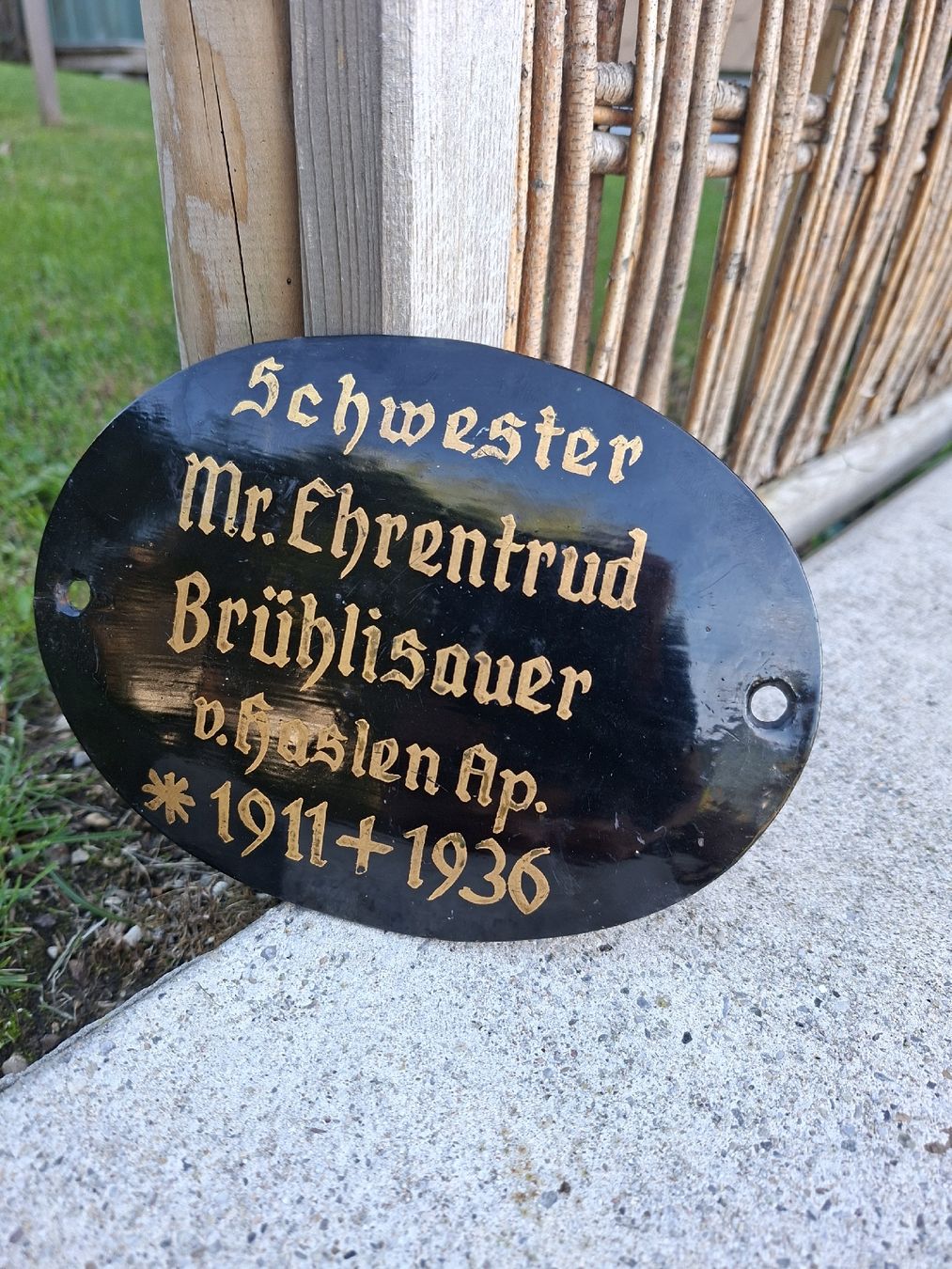 Schilder: Emailschild 1936 bombiert – Gebraucht aus Ganterschwil von HeidiuPeter 2