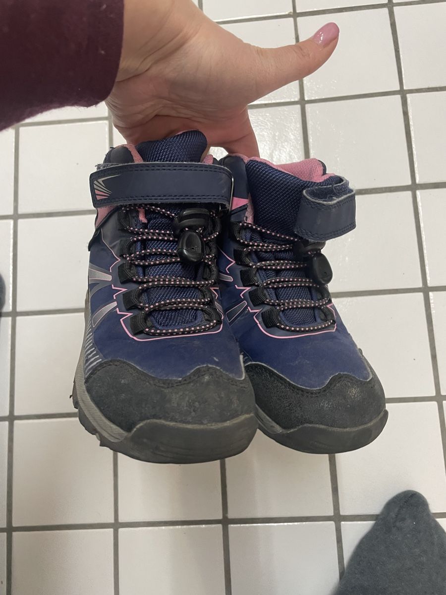 Schuhe für Mädchen: Waldschuhe  – Gebraucht aus Balsthal von TianaMo 1
