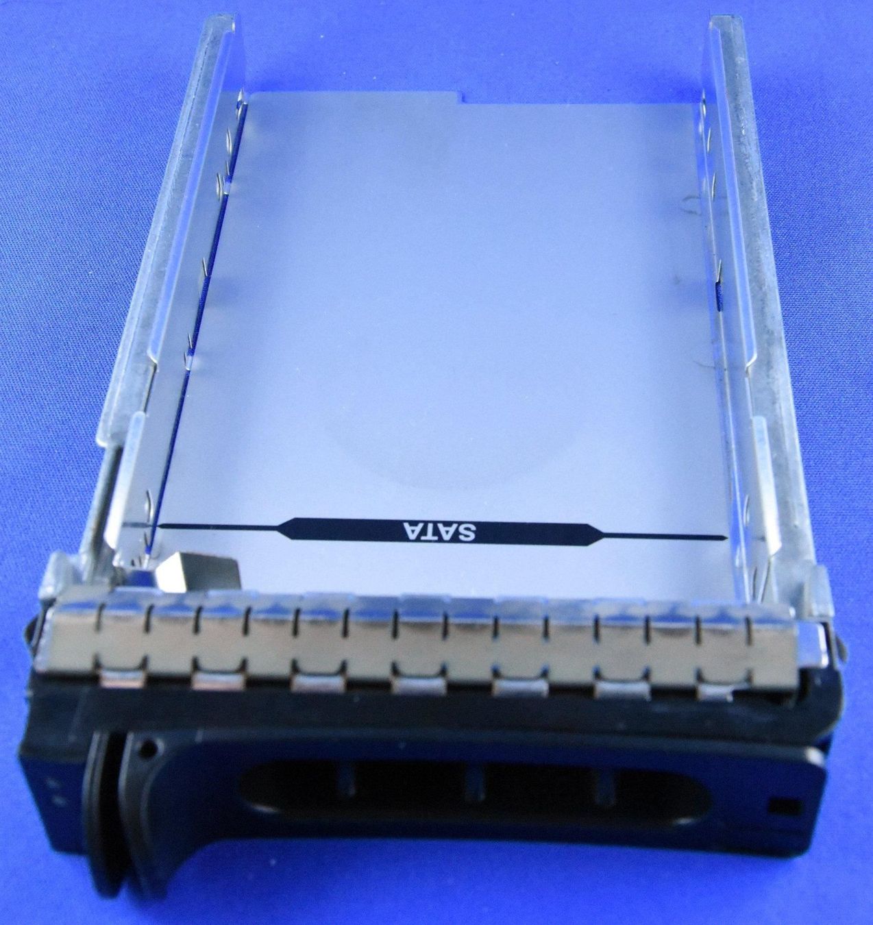 Dell Server: Dell Harddisk Tray – Gebraucht aus Künten von Arktisde