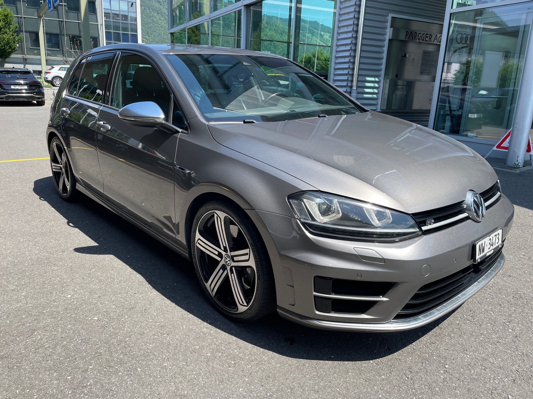 Automobili: VW Golf VII R – Usato da Ennetbürgen venduto da HhhPpp001