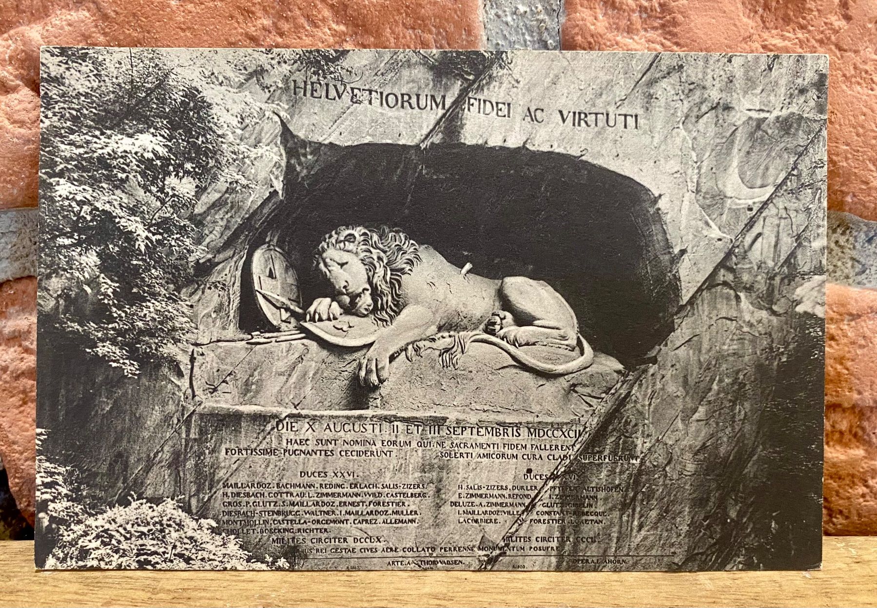 Cartes postales: Luzern Löwendenkmal – D'occasion à Root par ENGLAND-TREASURES