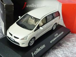 Mitsubishi Grandis MPV  1:43