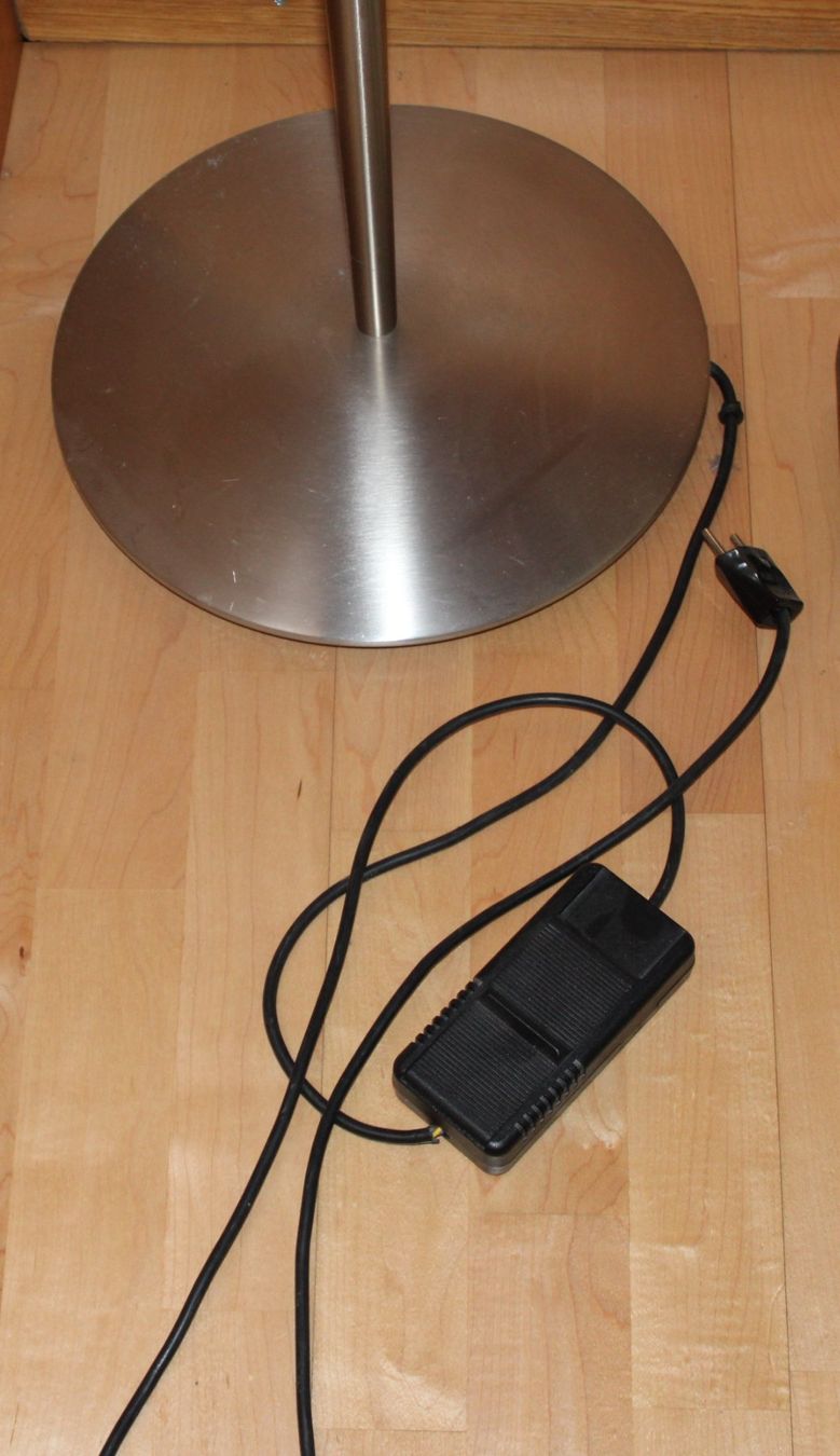 Lampade: Retro Stehlampe (M) – Usato da Schaan venduto da antikes_und_kurioses 2