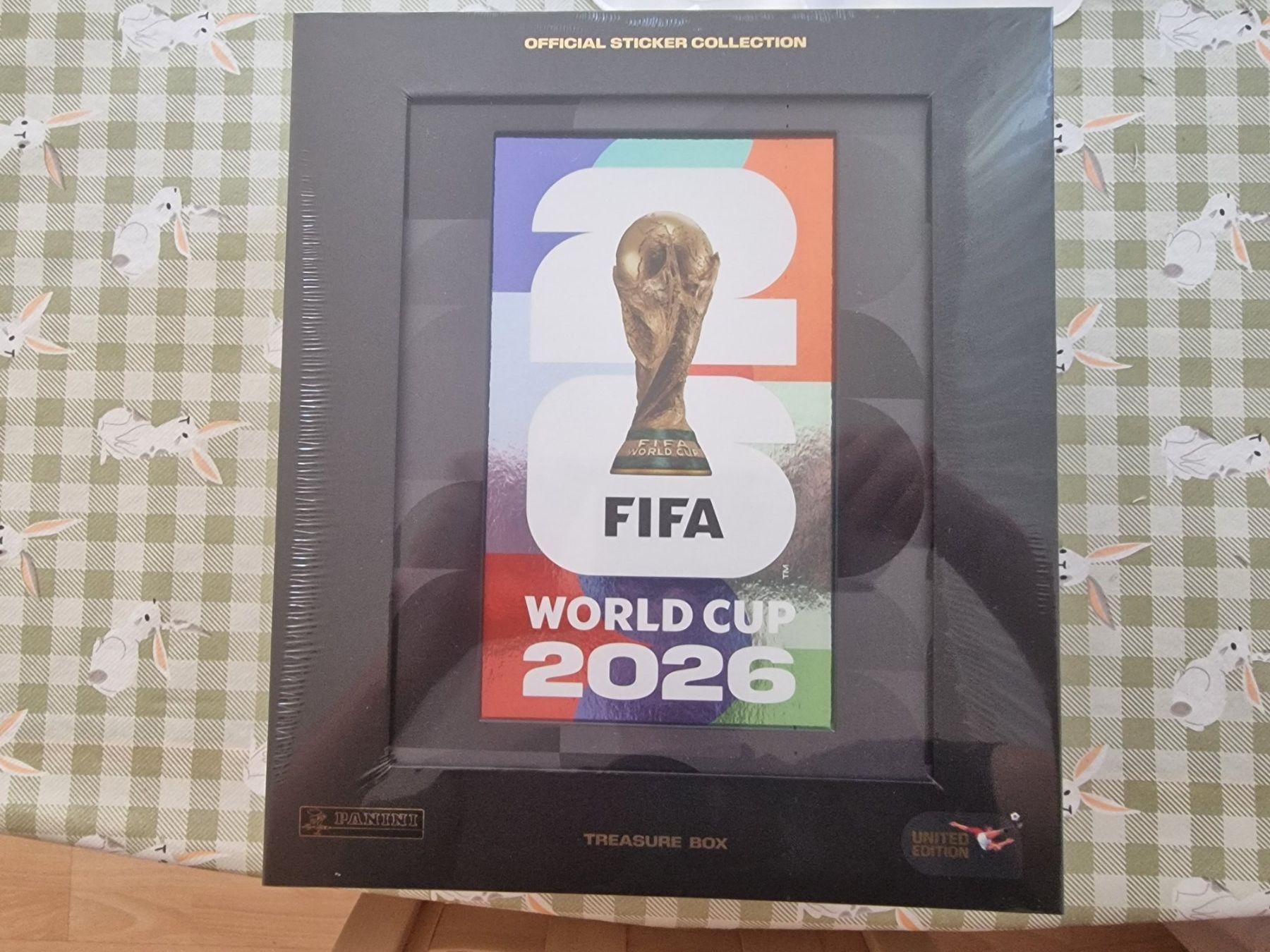 Panini Carte collezionabili: Panini Treasure box WM 2026 - Nr. 325 – Nuovo e nell'imballaggio originale da Adliswil venduto da vendor123