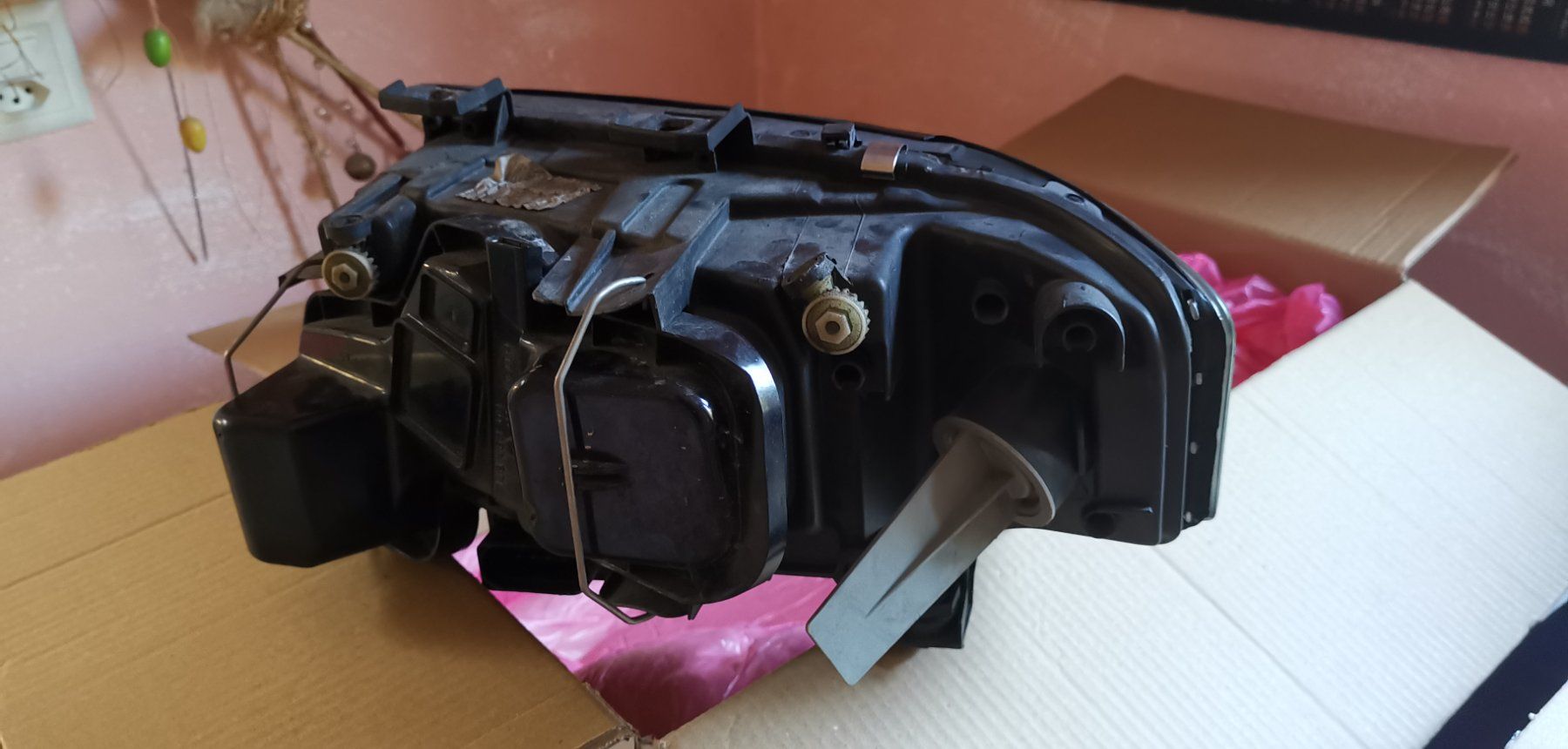 Audi Fari: Audi A6 4b Avant 2001 Scheinwerfer Set Links + Rechts – Usato da Haslen GL venduto da skullch 3