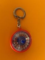 porte-clés ancien plastique jeu de la roulette - VINTAGE