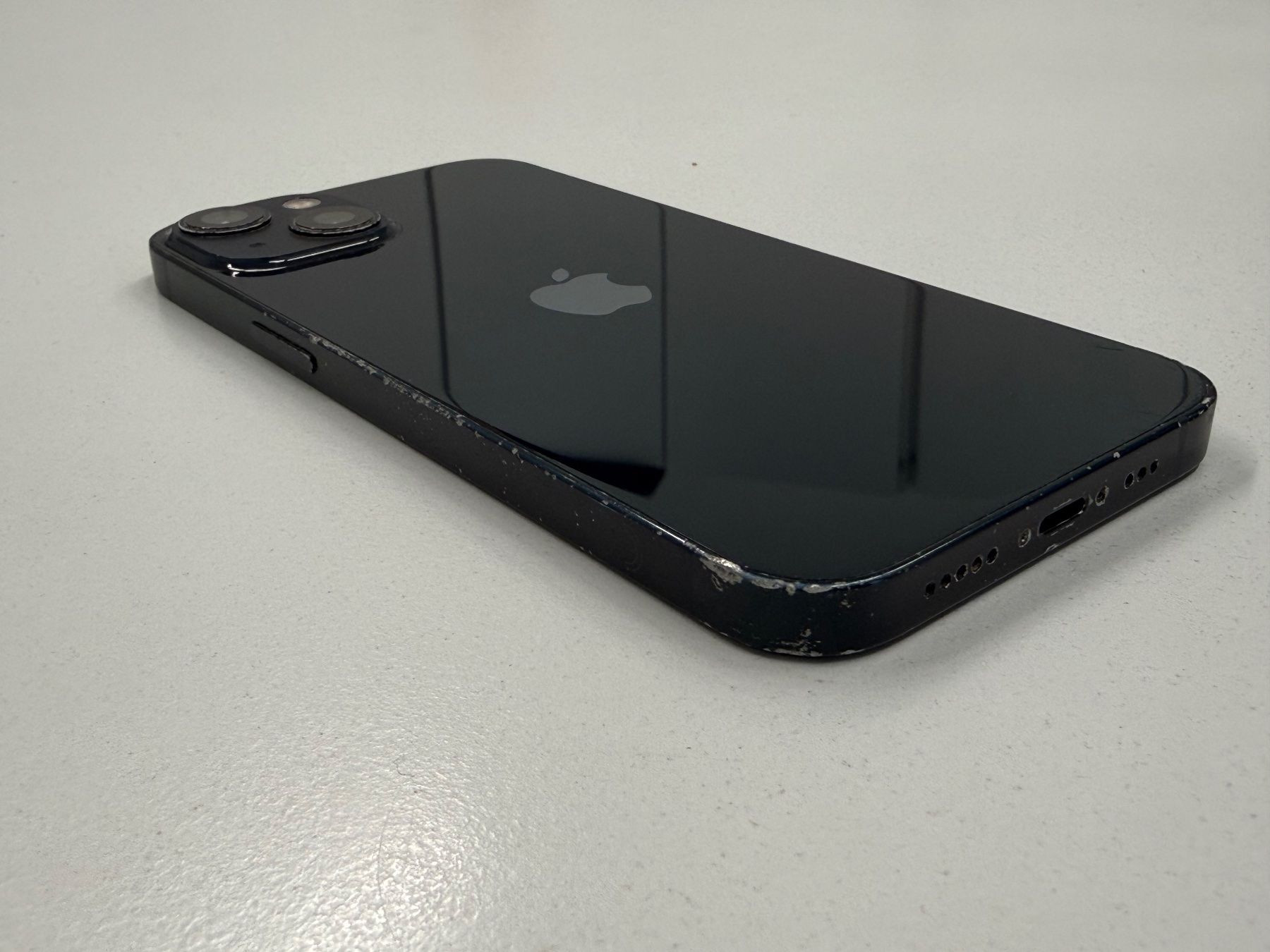 Apple Telefoni cellulari / Smartphones: iPhone 13 256GB – Usato da Zug venduto da ElPhone 4