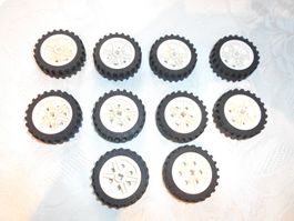 weisse Lego Räder DM ca 42 mm  ( Set 793 )