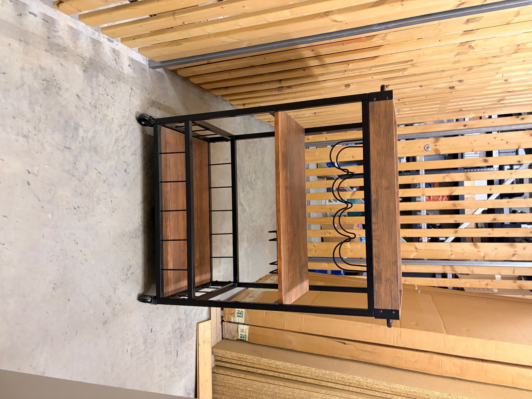 Scaffali: Weinregal – Usato da Zürich venduto da selin_94 1